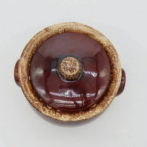 Hull Pottery Bean Pot with Lid Vintage Oven Proof USA Brown Drip Pot - Picture 6 of 9
